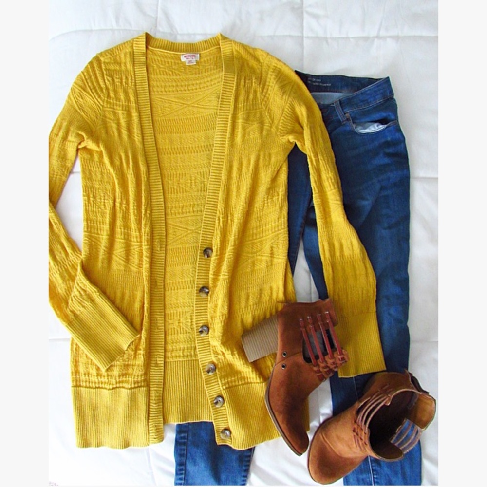 ✨Yellow Fall Cardigan✨