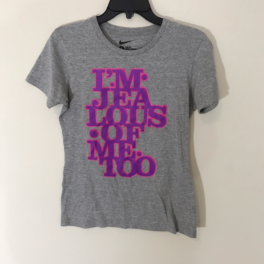 Nike tshirt