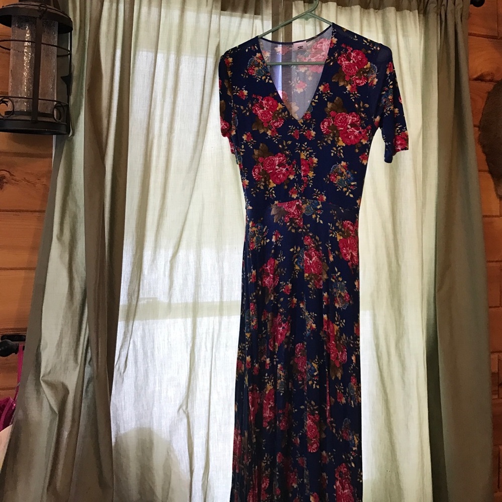 Agnes and Dora dress