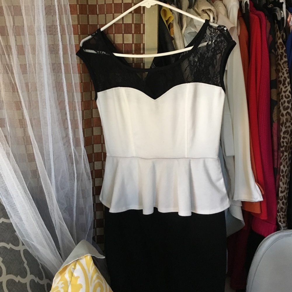 Black and Cream Lace Dress