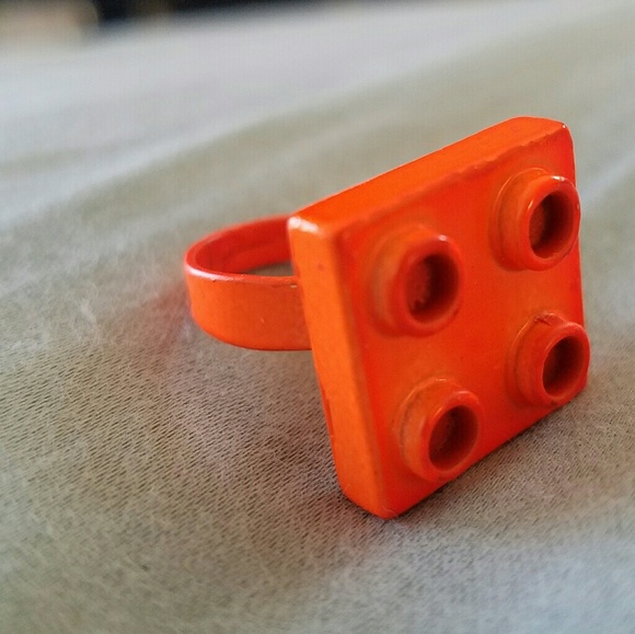 Statement Ring - Picture 3 of 3