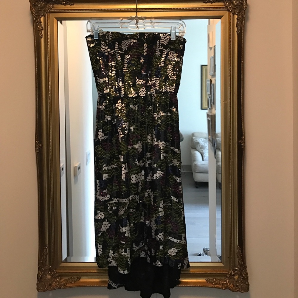 Fully sequined Oscar de la Renta size 2 dress