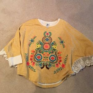 Ivy Jane pull over cotton 100% with lace