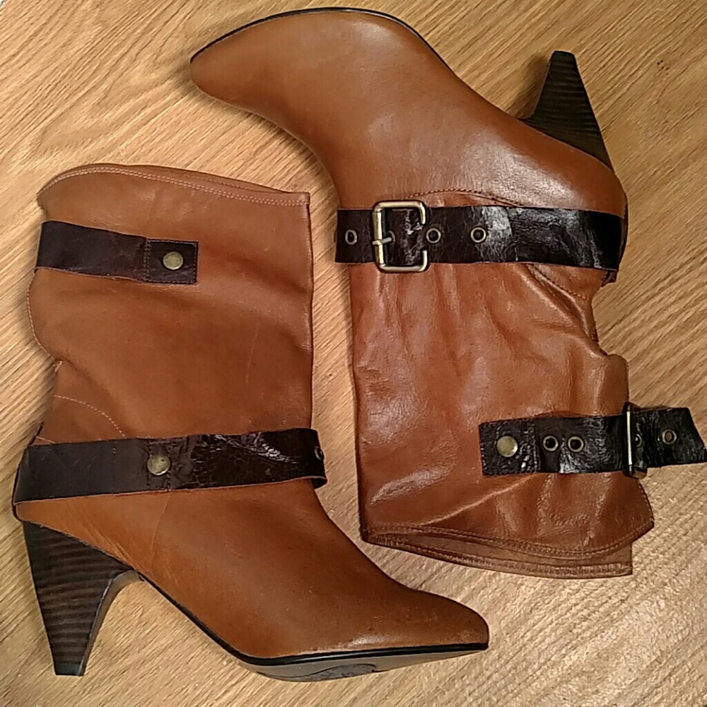 NEW Naughty Monkey Peanut Butter & Brown Boot