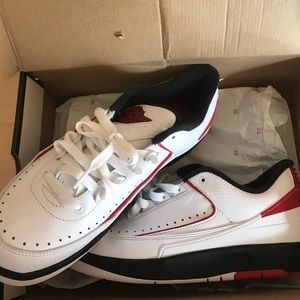 Air Jordan 2 Retro Low