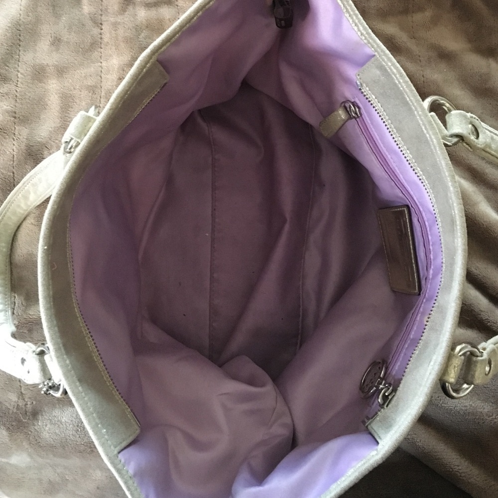 Coach purse - Picture 3 of 4