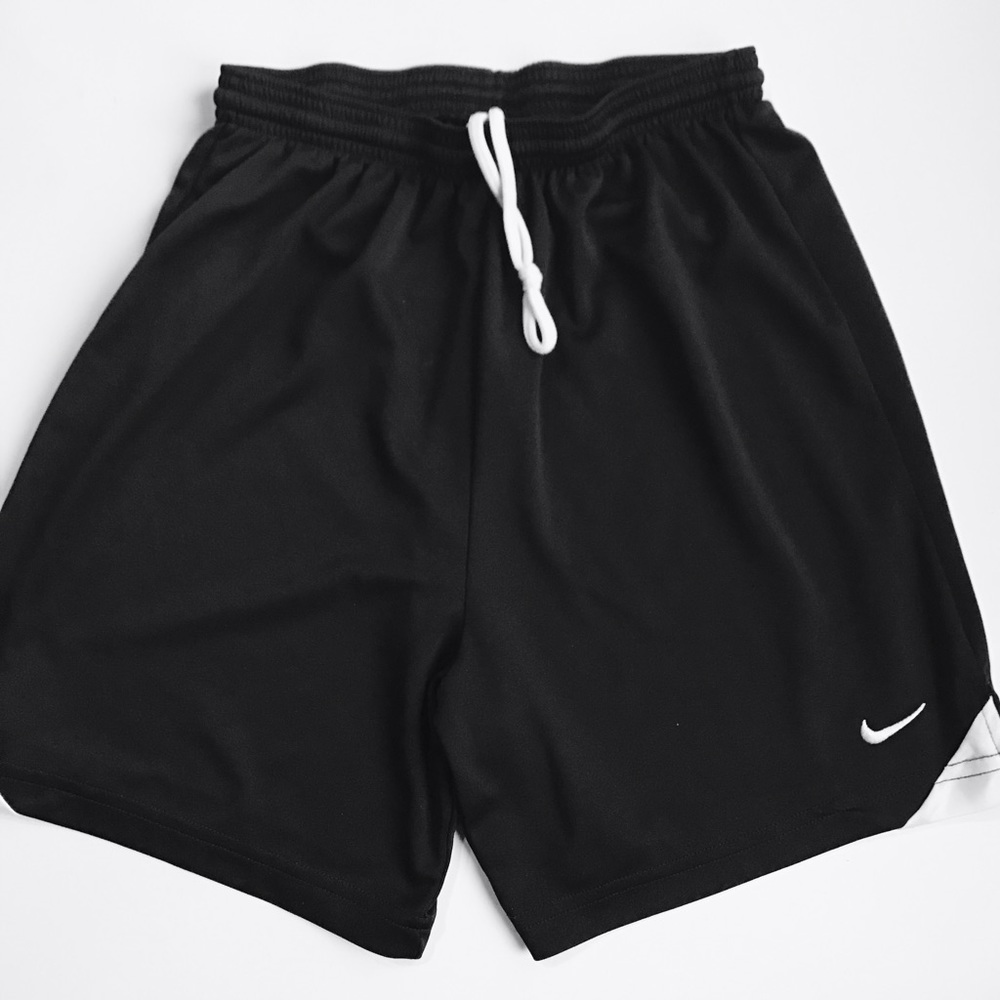 NIKE sports shorts!!