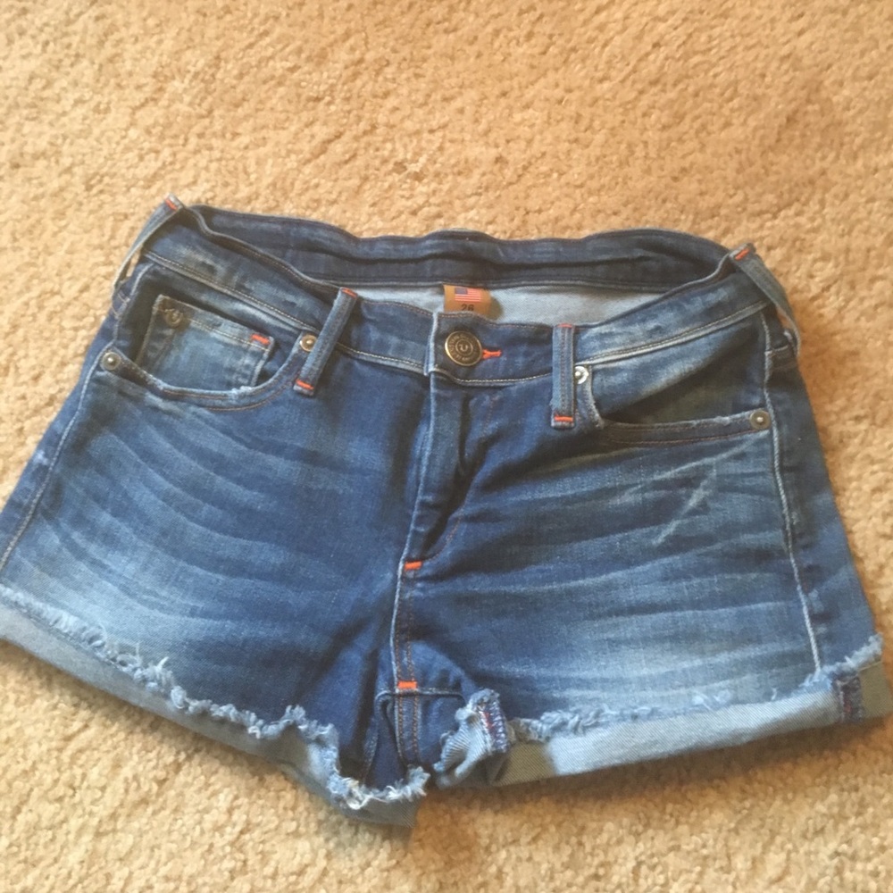 True religion shorts size 26