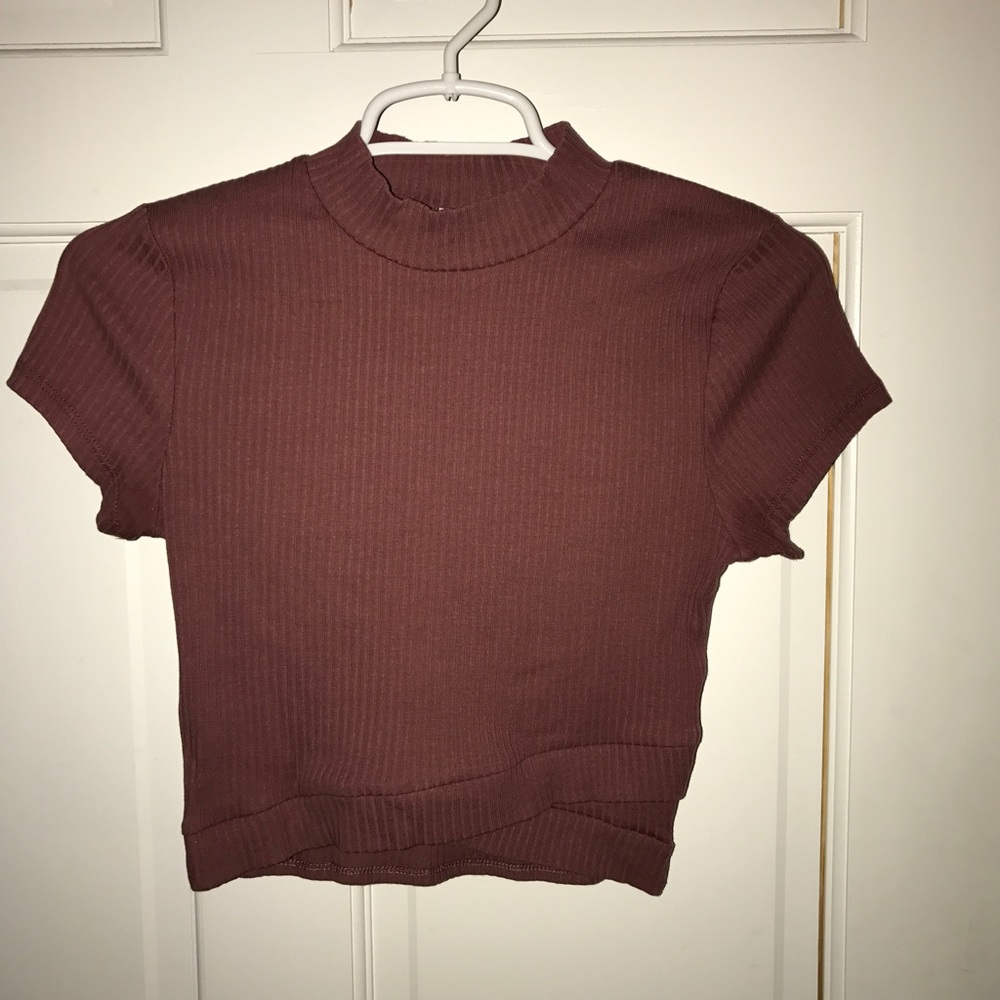 Cropped mock neck shirt