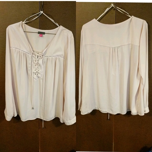 Vince Camuto blouse - Picture 1 of 1