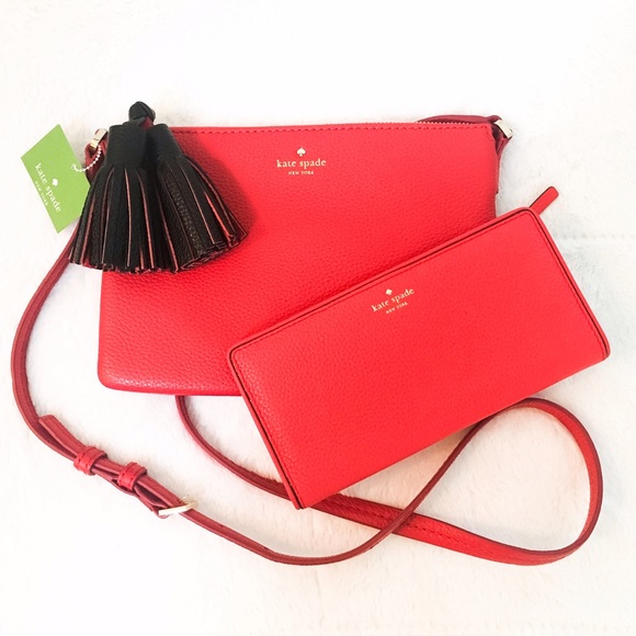 kate spade Handbags - 30% OFF! Kate Spade Carolyn Leather Crossbody Bag