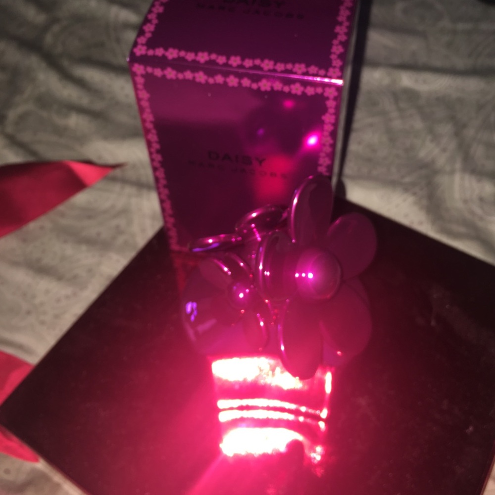 Marc Jacobs Daisy Shine Edition