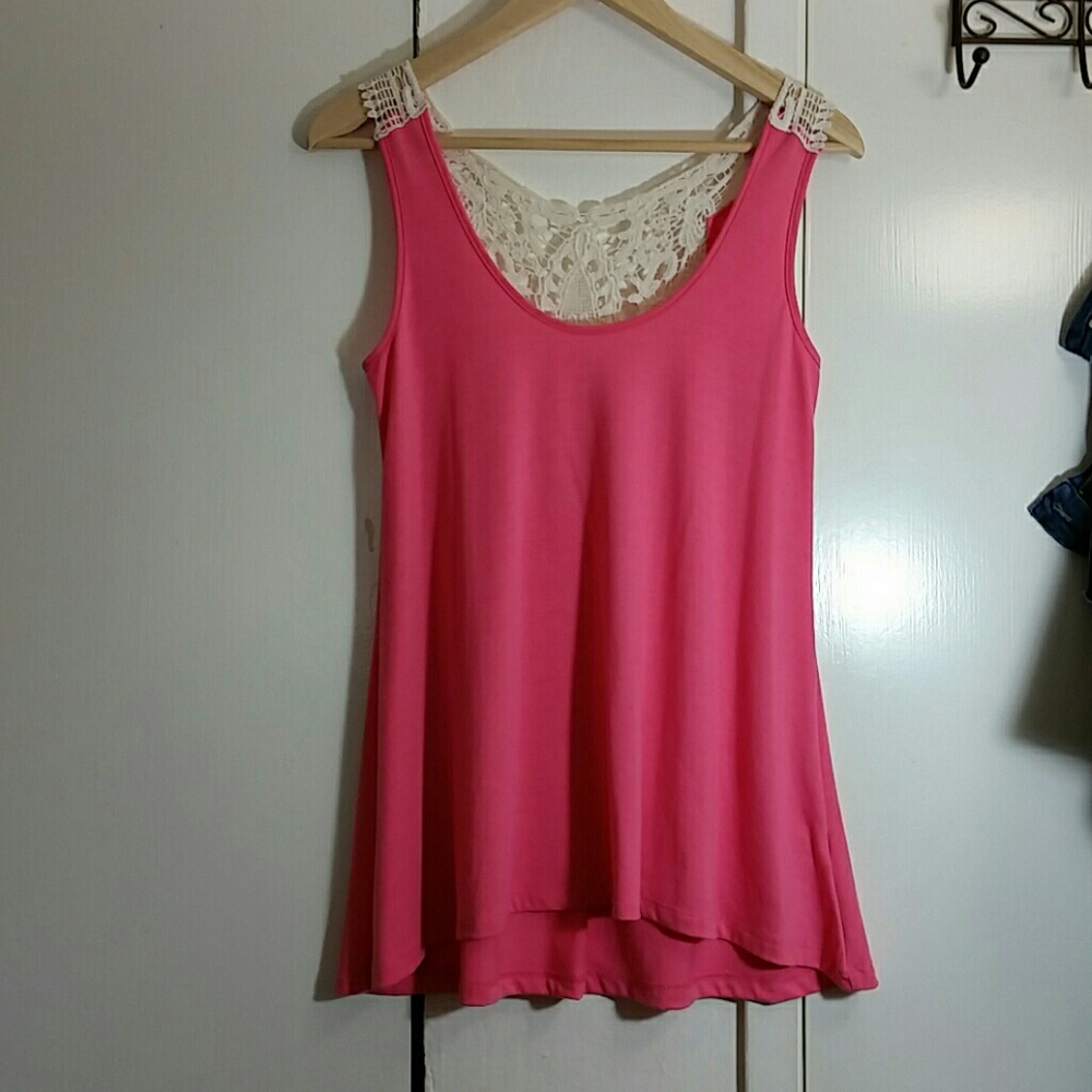Hi-lo sleeveless top - never worn