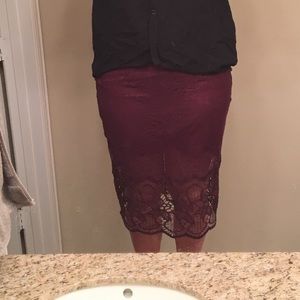 Plum, lace pencil skirt.