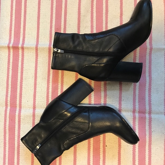 Via Spiga Black Leather Boots - Picture 3 of 5