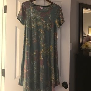 LuLaRoe Small Carly