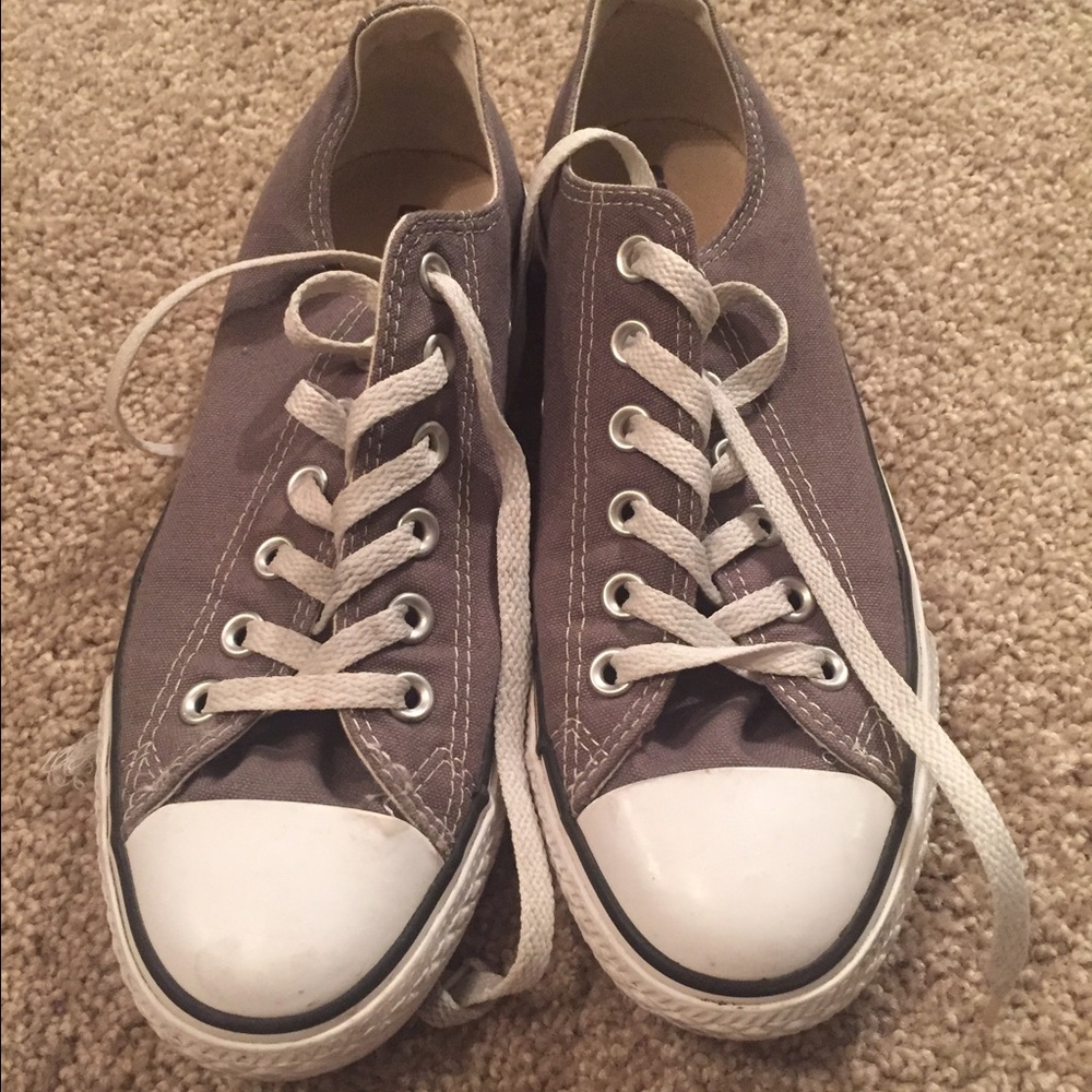 Converse low tops, Gray