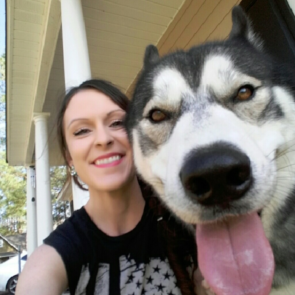 Happy girls are the prettiest !