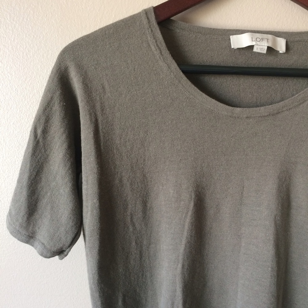 LOFT Light green sweater
