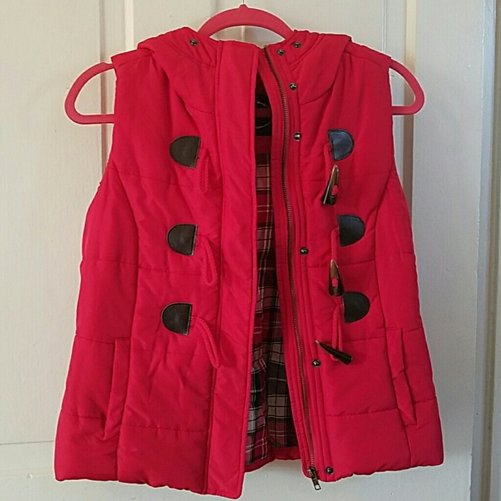 Red vest with hood