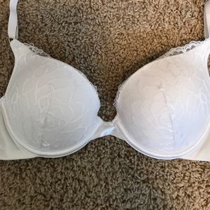 white lace 34A bra