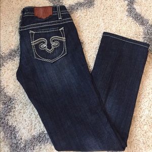 Rerock by Express Size 6R.