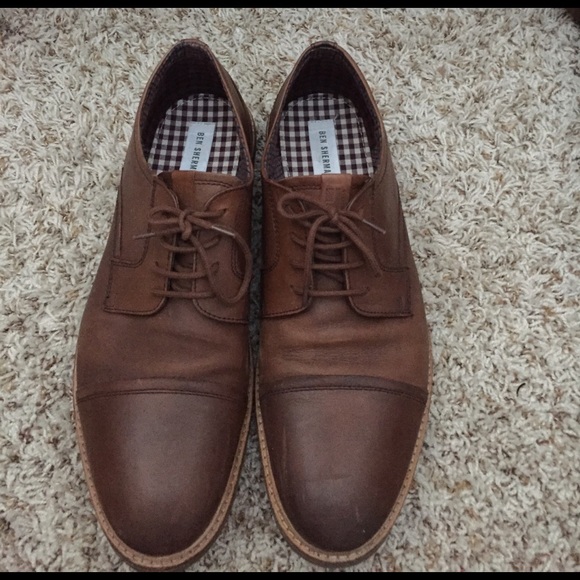 Ben Sherman Cap-toe Shoe