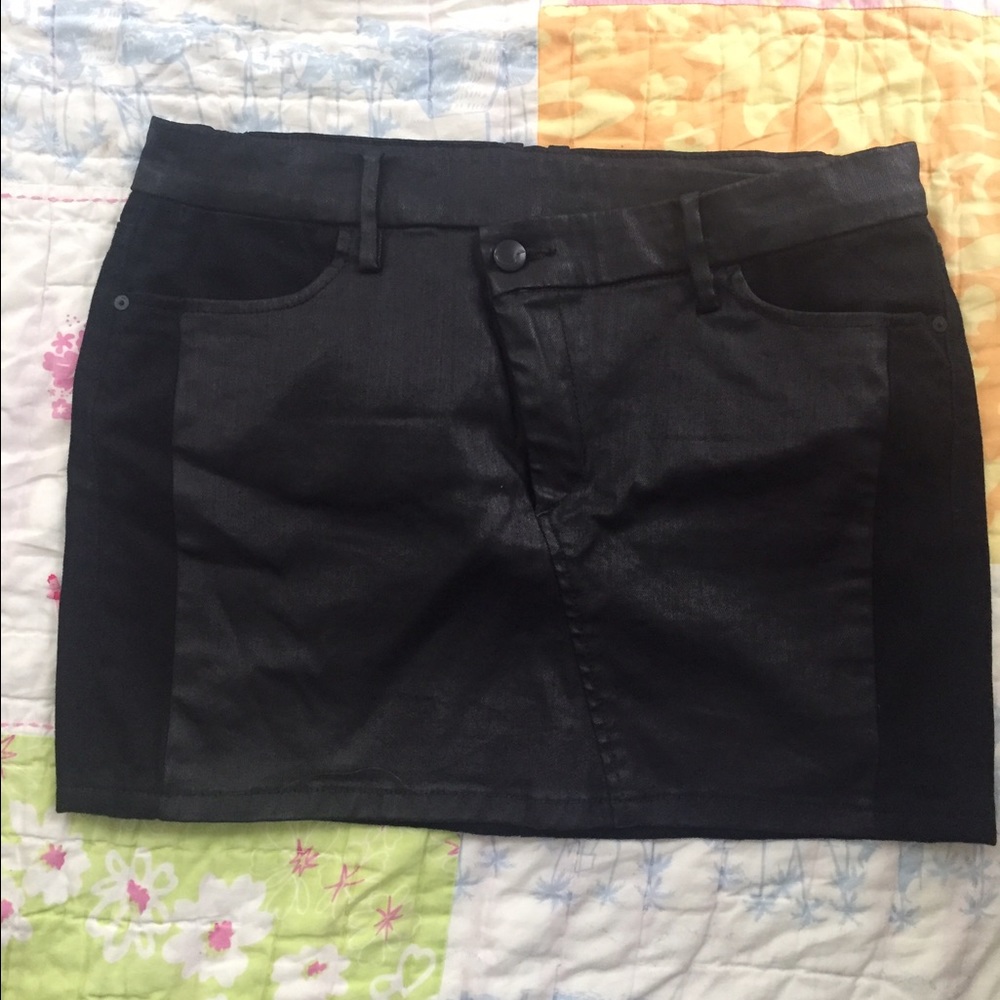 Joe's skirt
