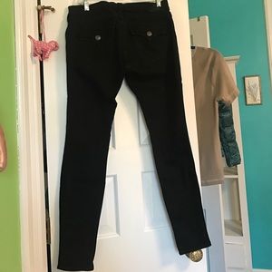Black True Religion skinny jeans