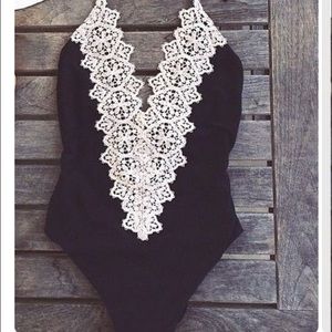 One piece swimming suit