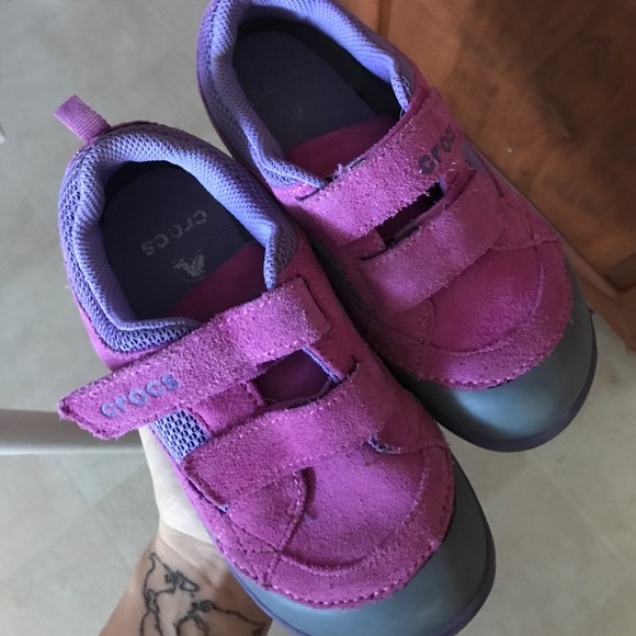 Crocs - Picture 2 of 3