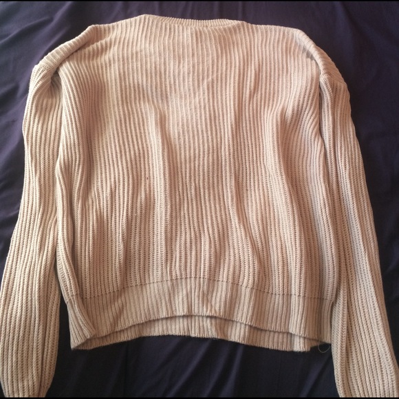 🎉2X HP🎉 Brandy Melville blush nude knit sweater - Picture 6 of 6