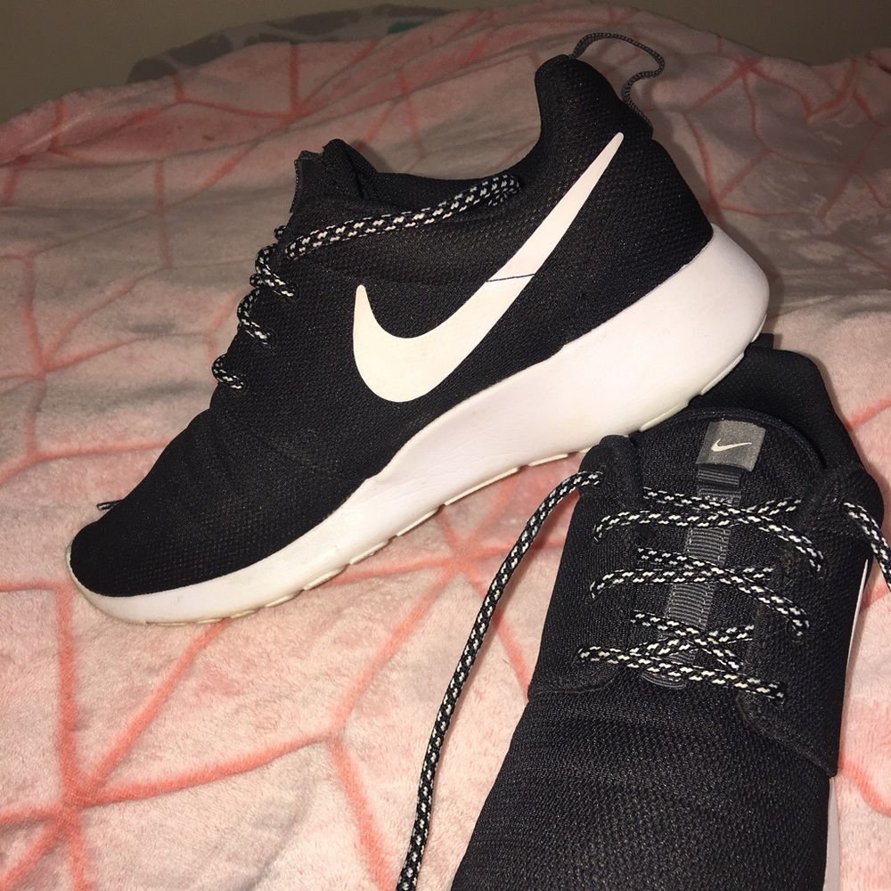 Nike Roshes