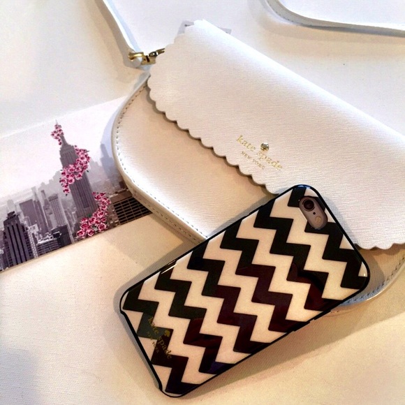 🥂 SALE 🥂New Kate Spade Chervon iPhone 6/6s Case - Picture 2 of 8