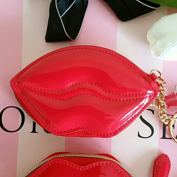 LAST ! ! ! Nwt Victoria's Secret Zip Card Pouch. - Picture 2 of 5