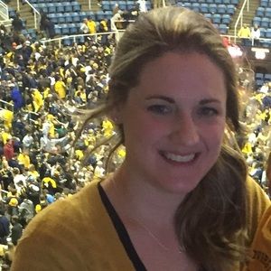 Meet your Posher, Anna