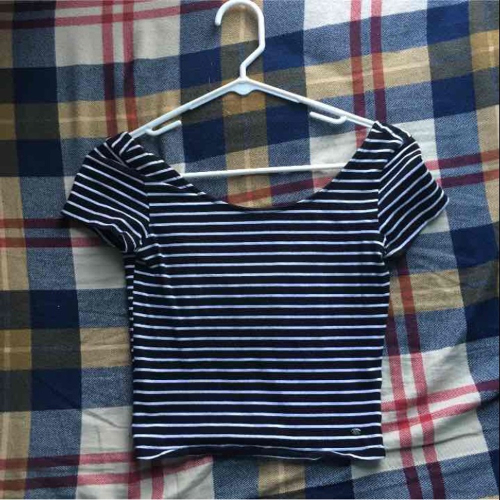 AE Low back striped crop top