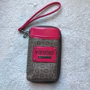 Guess wristlet