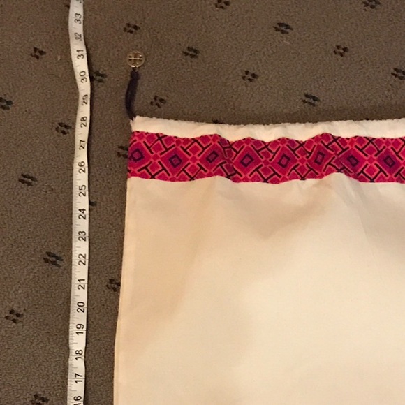 Tory Burch dust bag - Picture 3 of 3