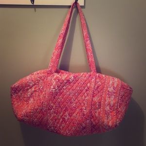 Vera Bradley large duffel bag
