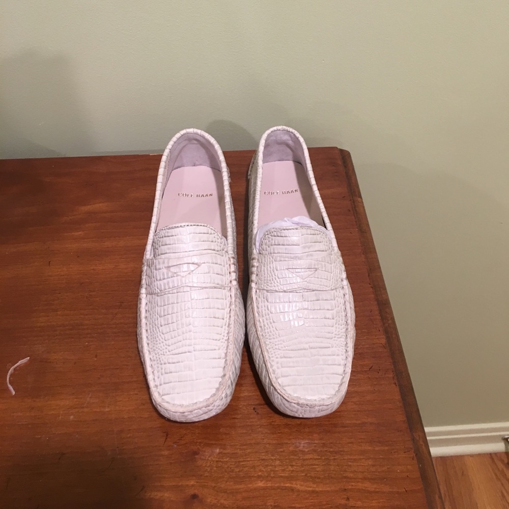 Cole Haan White Trillby Driver