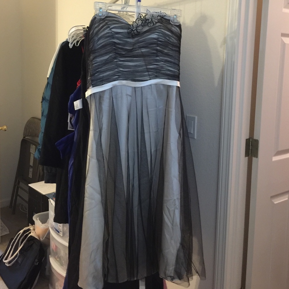 Strapless size four dress