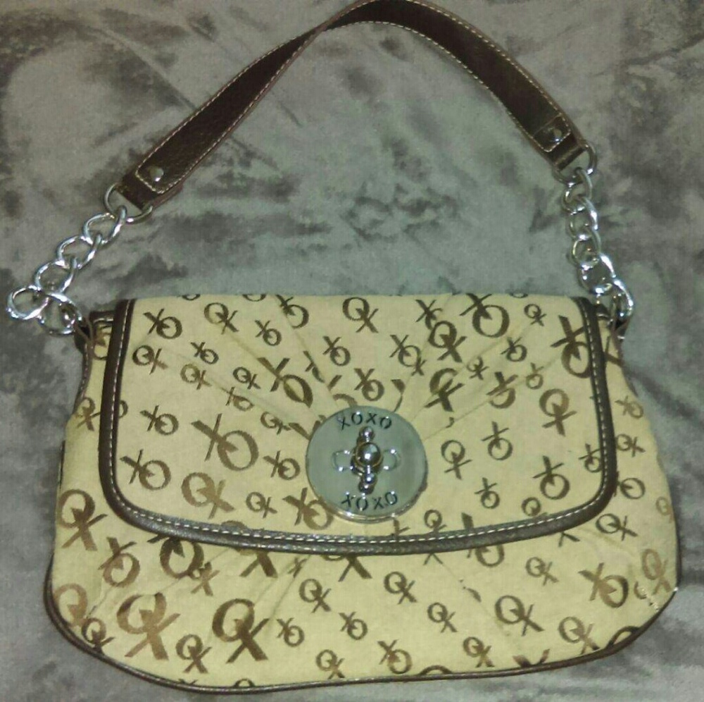 Xoxo purse