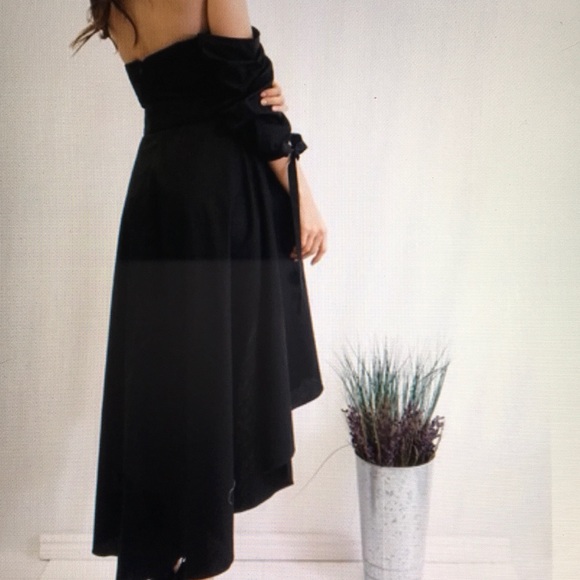 HOST PICK🎉❤️☄️⭐️ BLACK LOLITA DRESS-PRICE FIRM - Picture 2 of 7