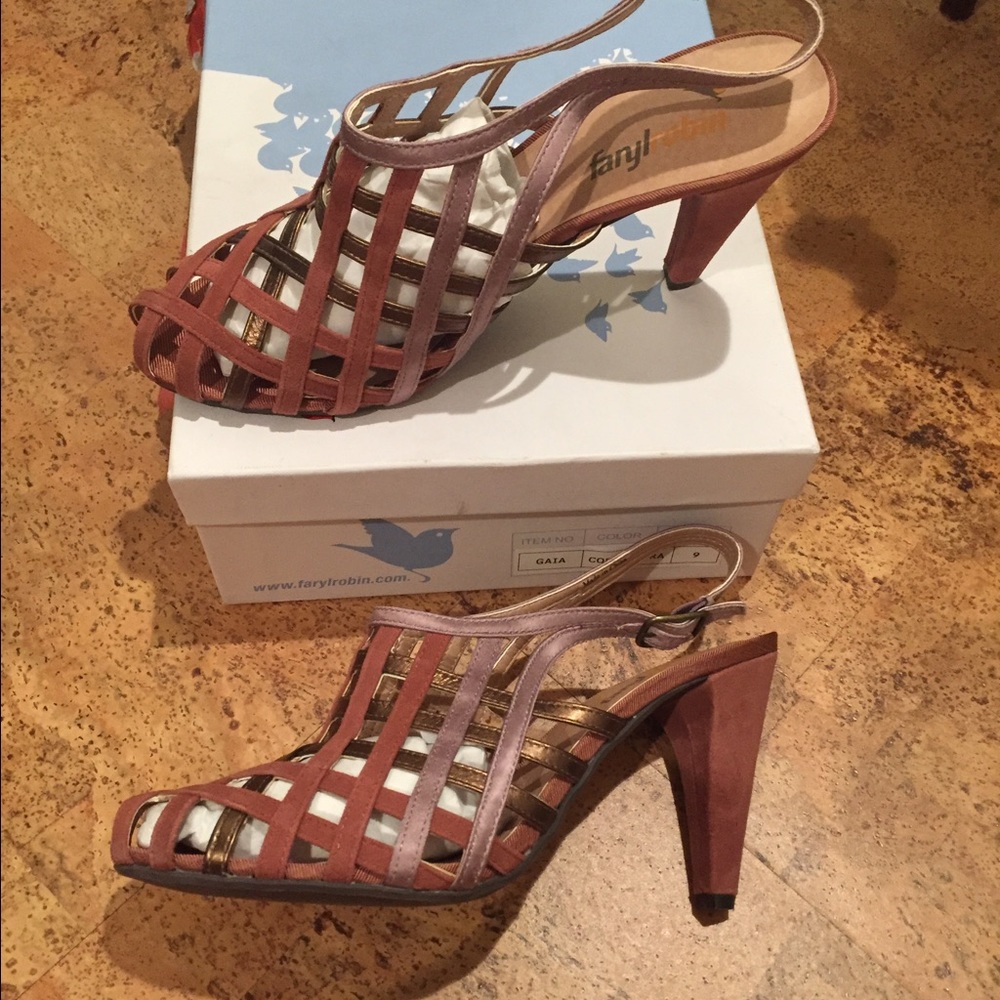 Faryl Robin Cage heel sandals
