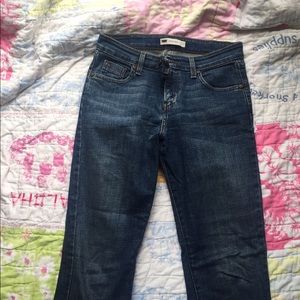 Levi's mid rise skinny jeans