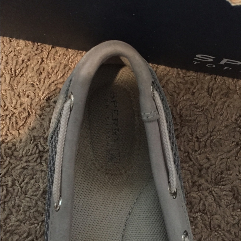 Sperry slip ons - Picture 2 of 4