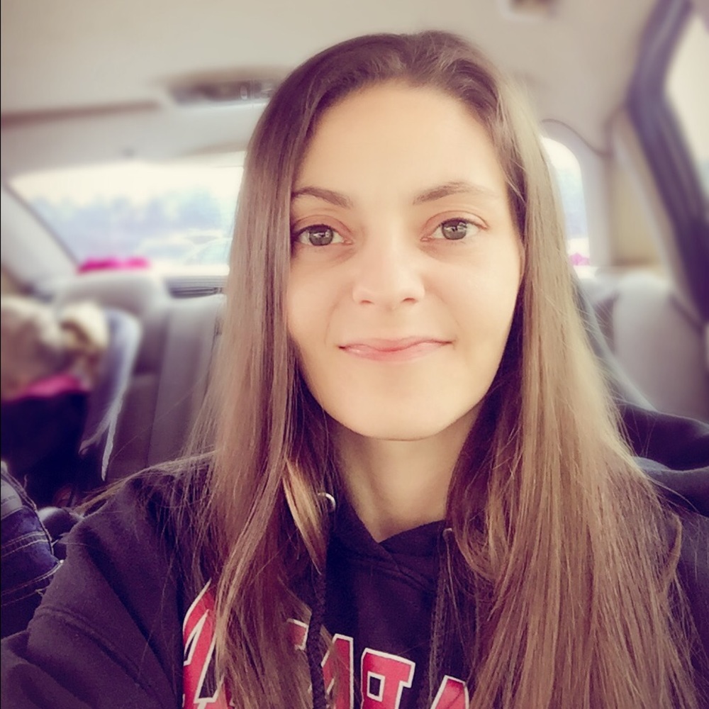 Meet your Posher, Iris