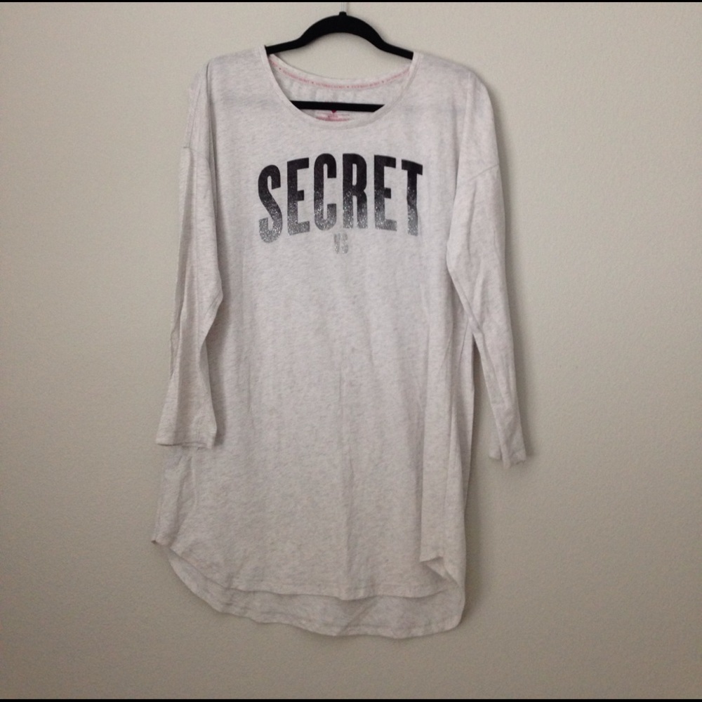 VS Pink Grey Logo Nightshirt