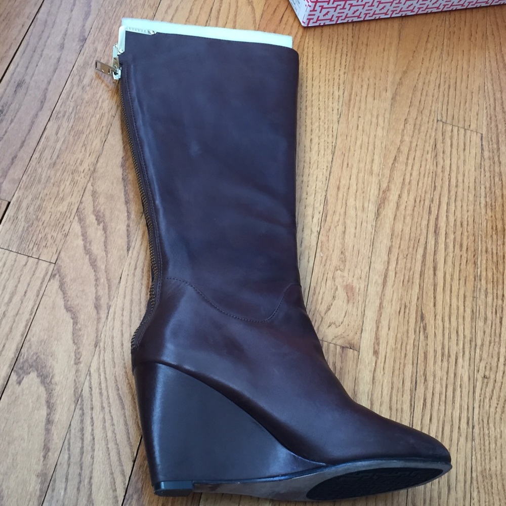 LAST CHANCE - Tall Brown 100% Leather Boots